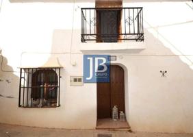 Casa de Pueblo, en Benamargosa, totalmente reformada. photo 0