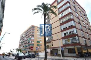 Apartamento bien situado de 3 dormitorios en Cullera photo 0