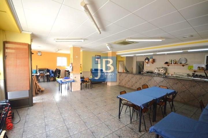 Local con posibilidad de hacer vivienda photo 0