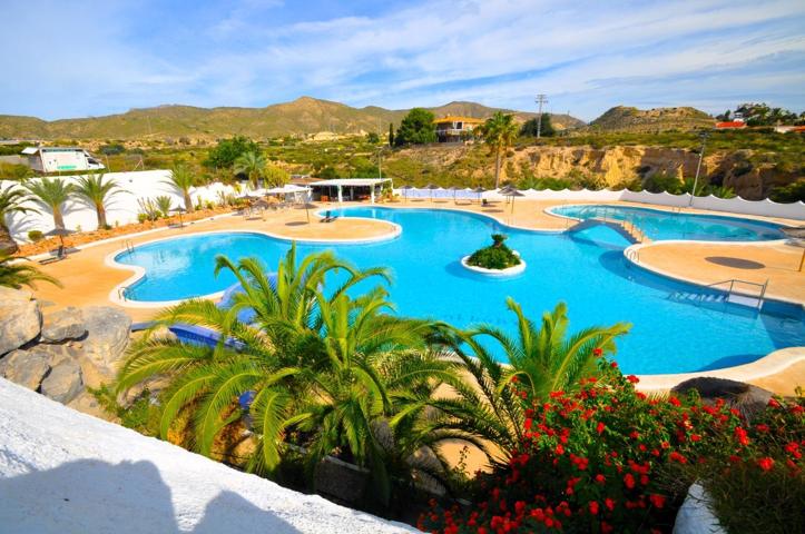 Chalet adosado en venta en Pueblo Español ( Alkabir) photo 0