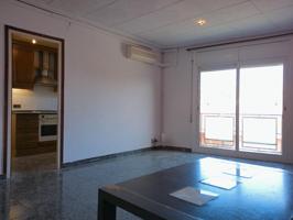 Piso En venta en Concordia, Sabadell photo 0