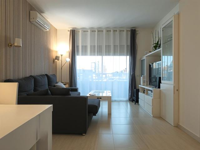 ¡Pack completo! Amplio y Luminoso Piso en Can Llong, Sabadell photo 0