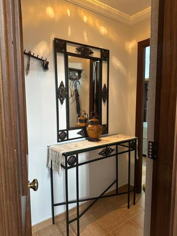 Piso en venta en Lebrija de 99 m2 photo 0