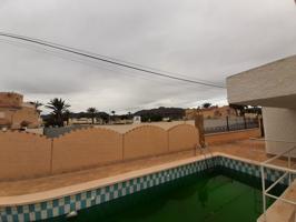 CHALET CON PISCINA EN TERREROS photo 0