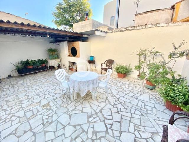FANTASTICA CASA CON GRAN PATIO EN LA ZONA DE LA VIRGEN DE LAS HUERTAS photo 0