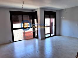 Piso con tres dormitorios y garaje en Puerto Lumbreras photo 0