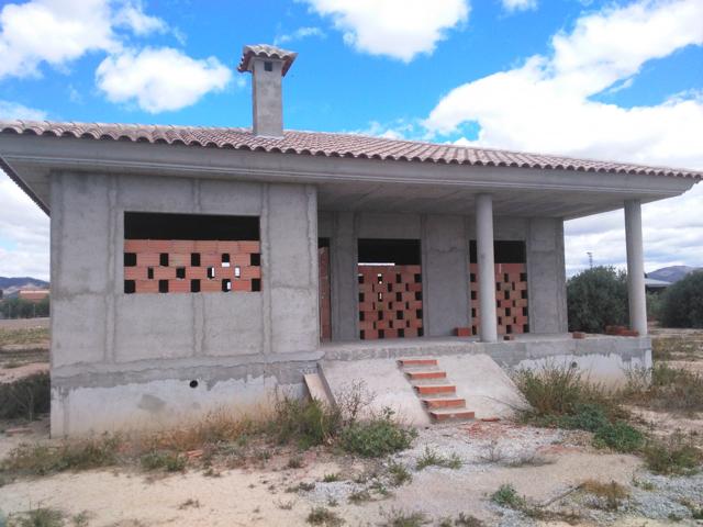 Chalet en construcción en zona de El Campillo photo 0