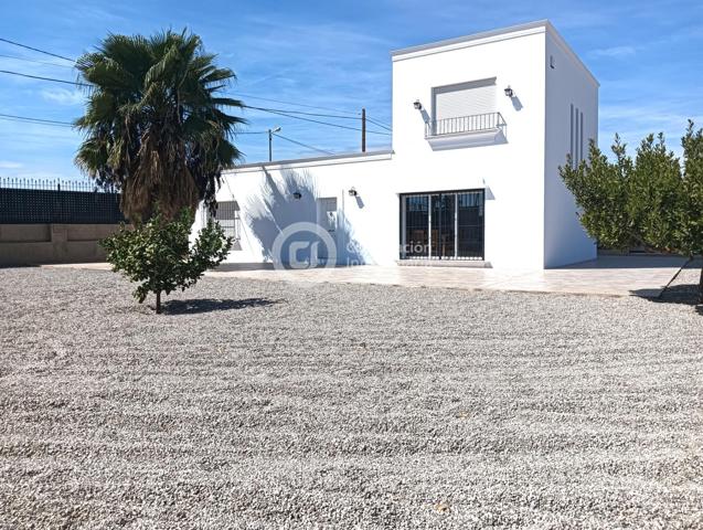 Casa de Campo con tres dormitorios en zona de El Campillo photo 0