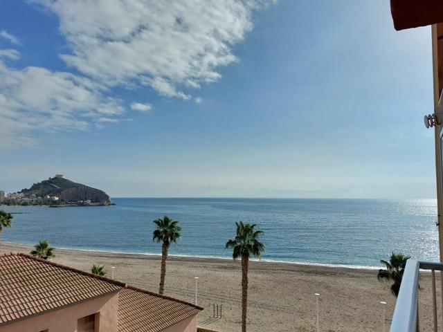 Piso de 3 dormitorios con vistas a la bahía de Poniente photo 0