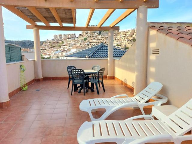 Ático de 2 dormitorios y amplia terraza solárium en Los Collados photo 0