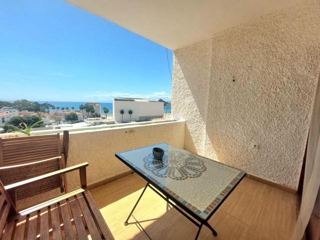 Apartamento de 2 dormitorios con vistas al mar en Fransena photo 0