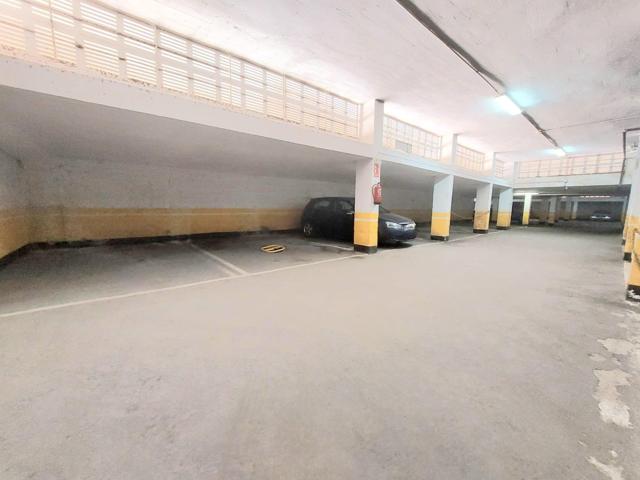 Plaza de garaje, en el centro de Águilas. photo 0