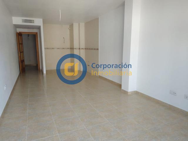 Piso con tres dormitorios y garaje en Puerto Lumbreras photo 0