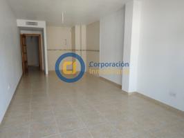 Piso con tres dormitorios y garaje en Puerto Lumbreras photo 0