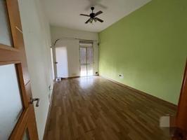 Piso en venta en Calle Cardenal Rodrigo De Castro, 2º, 41005, Sevilla (Sevilla) 133.800 € photo 0