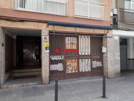 LOCAL EN VENTA EN ESPLUGUES DE LLOBREGAT - CENTRO photo 0