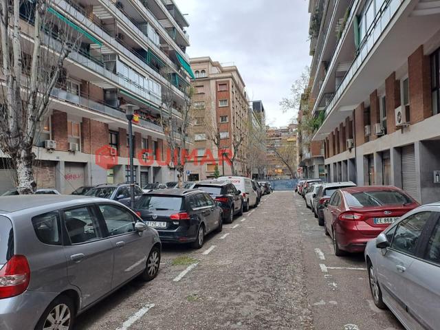 LOCAL EN ALQUILER EN C- LORETO (LES CORTS) photo 0