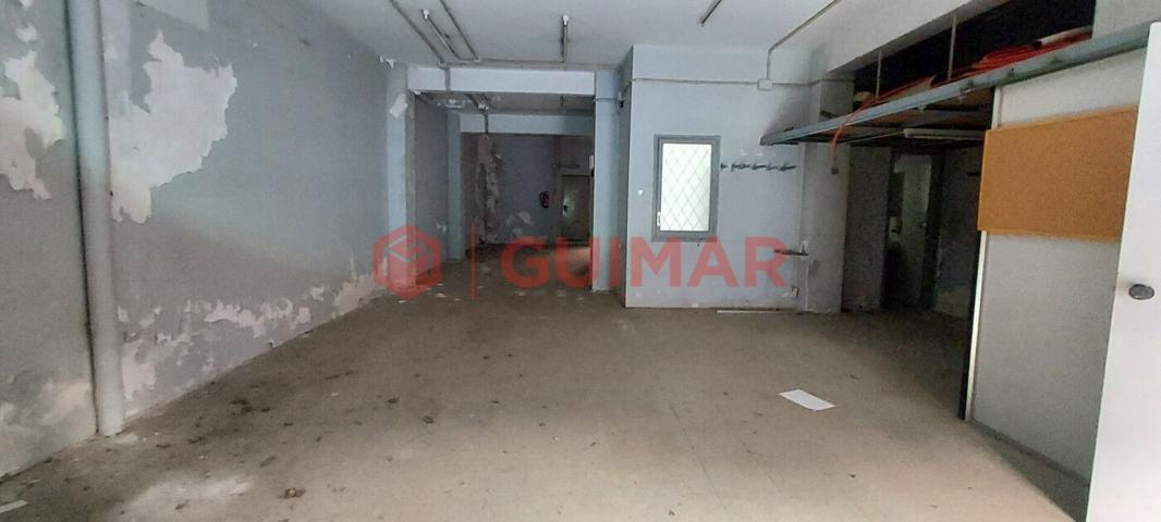 CONJUNTO DE LOCALES EN VENTA EN EL PRAT DE LLOBREGAT - MONTSANT photo 0
