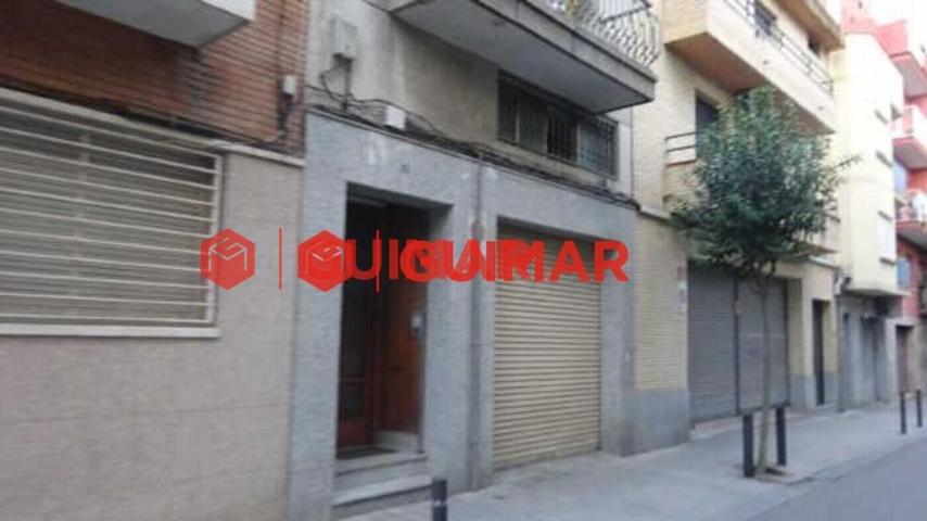 Local comercial en venta en Sant Joan Despí photo 0