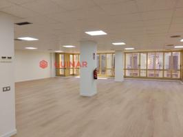 ¡Oficina en alquiler en Calle Roger de Llúria! photo 0