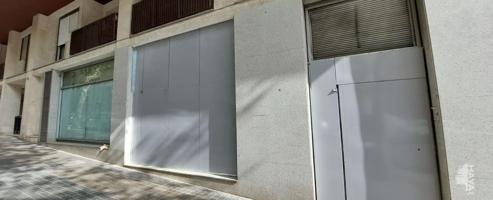 EN VENTA Y ALQUILER CONJUNTO DE 2 LOCALES COMERCIALES UNIDOS EN BARCELONA ZONA EL GUINARDO photo 0