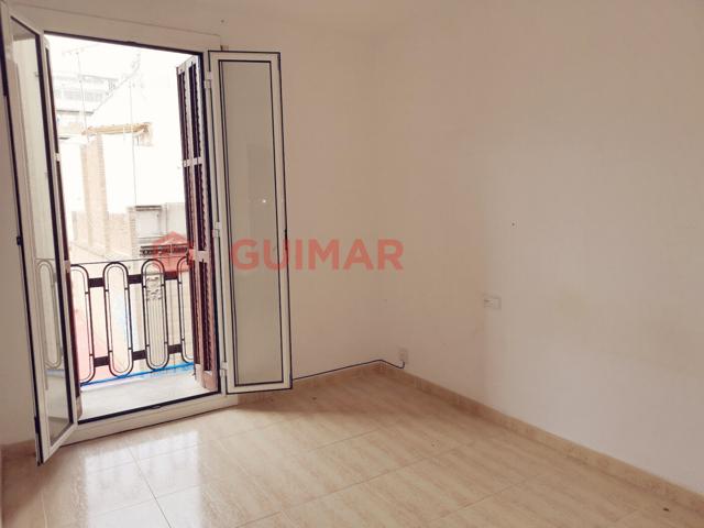 ESPECIAL INVERSORES. PISO ALQUILADO EN VENTA EN HOSPITALET photo 0