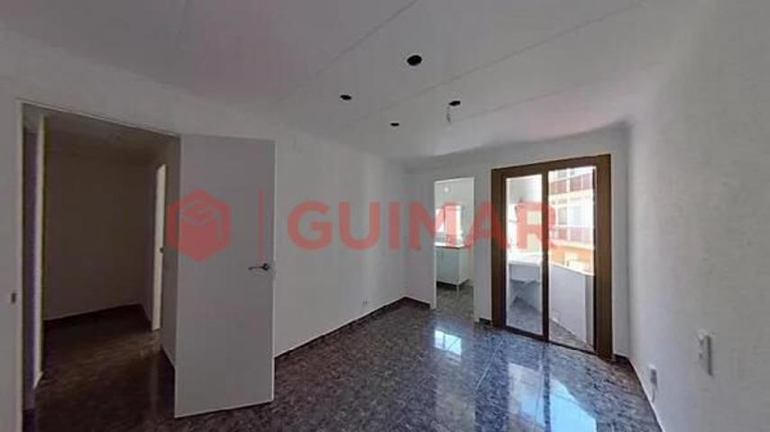 ESPECIAL INVERSORES. PISO EN RENTABILIDAD EN VENTA EN L'HOSPITALET DE LLOBREGAT photo 0