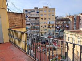Edificio en venta en Barcelona – Plaza Tetuán photo 0