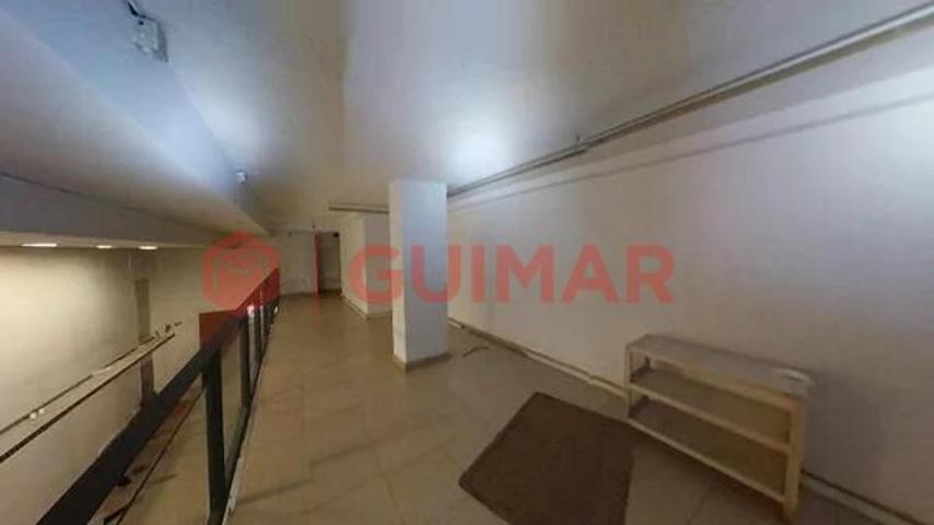 ESPECIAL INVERSORES. LOCAL OKUPADO  EN VENTA EN BARCELONA photo 0