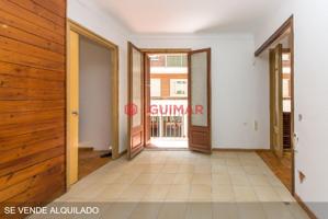 ESPECIAL INVERSORES. VENTA DE PISO ALQUILADO EN BARCELONA C- RAFAEL CAPDEVILA photo 0