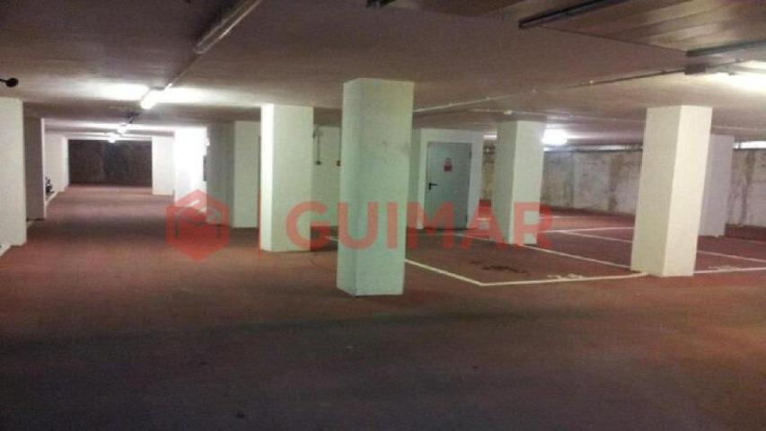 PARKING EN VENTA EN CORNELLÀ DE LLOBREGAT C- ARNAU MERCADER photo 0