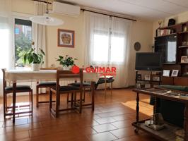 PISO EN VENTA EN GRAN VIA CORTS CATALANES- BARCELONA. 4 HAB- 1 BAÑO- ASCENSOR. photo 0