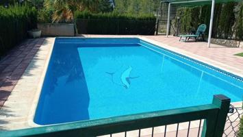 Se vende chalet en Chiva, Valencia photo 0