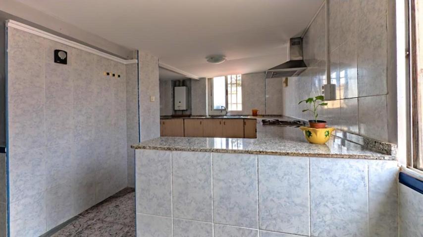 Se vende casa independiente en Torrent- Alaquàs (Valencia) photo 0