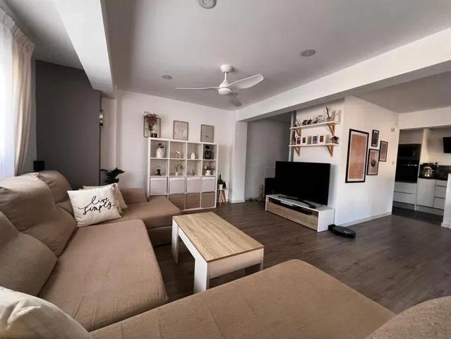 Se vende piso en Tavernes Blanques, Valencia photo 0