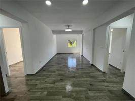 Se vende piso en Alzira, Valencia photo 0