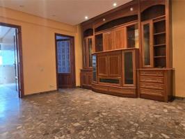Se vende piso en La Malvarrosa, Valencia photo 0