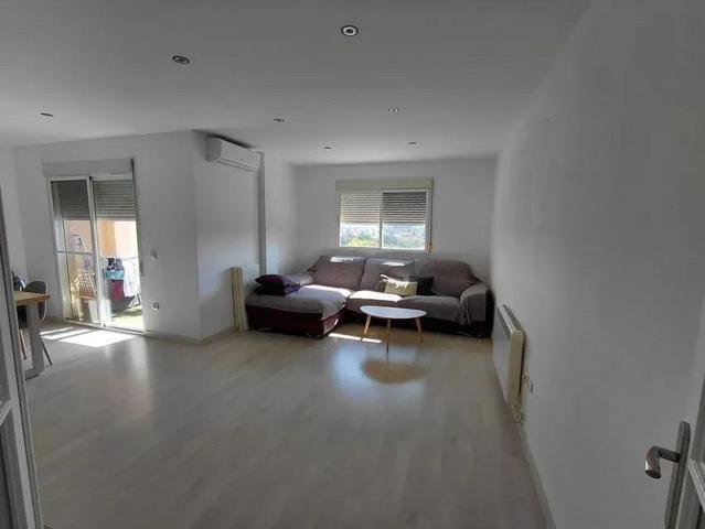 Se vende piso en Chiva, Valencia photo 0