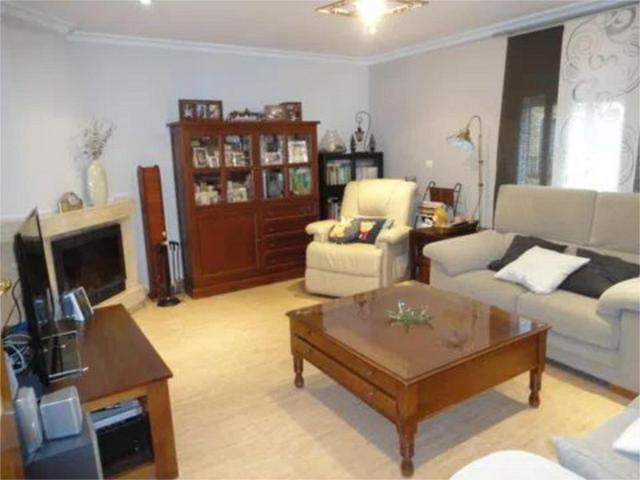 Se vende Adosado en Alzira, Valencia photo 0