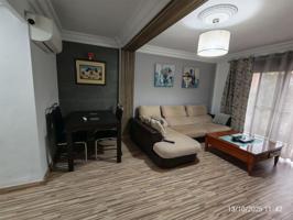 Se vende piso en Les Tendetes, Valencia photo 0
