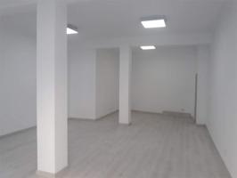 Se vende Local comercial en Mont-Olivet, Valencia photo 0