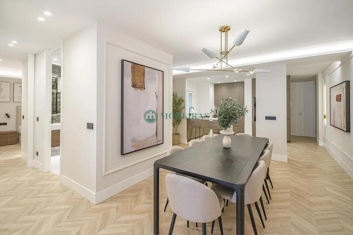 Apartamento céntrico. Reformado. photo 0