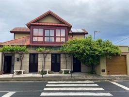 Casa de piedra adosada. Barra de Miño photo 0