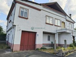Casa En venta en Ourense photo 0