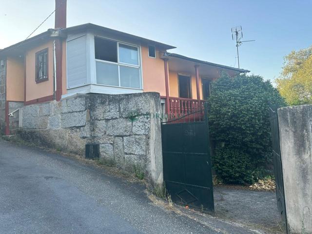 Casa para remorfar. As Lamas (Barbadás) photo 0