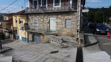 Casa con negocio. Cudeiro. photo 0