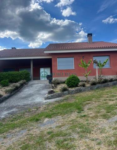 TU CASA IDEAL A SOLO 7 KM DE OURENSE photo 0