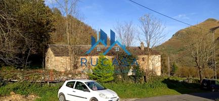 En venta: Finca Rústica con amplio terreno en San roque de Riomiera, Cantabria. photo 0