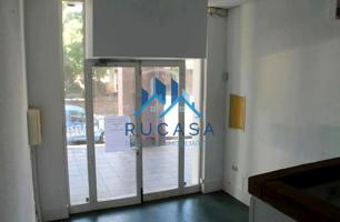 Venta de local comercial Céntrico en Torrelavega photo 0