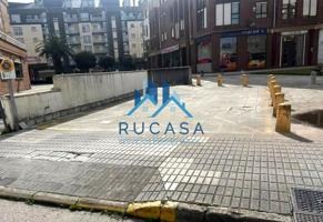 Garaje en venta en Torrelavega - Espacio seguro y de fácil acceso photo 0
